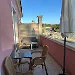 Lejlighed Sam Sidárion