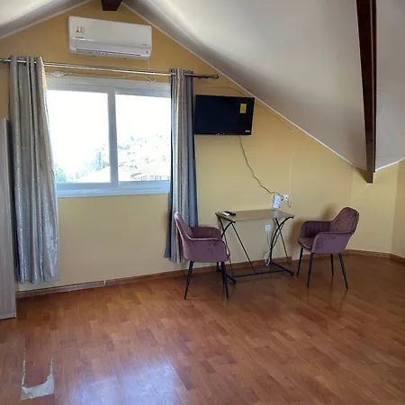 Apartment Sam Sidárion