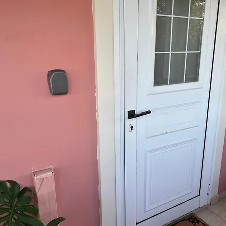 Apartment Sam Sidárion