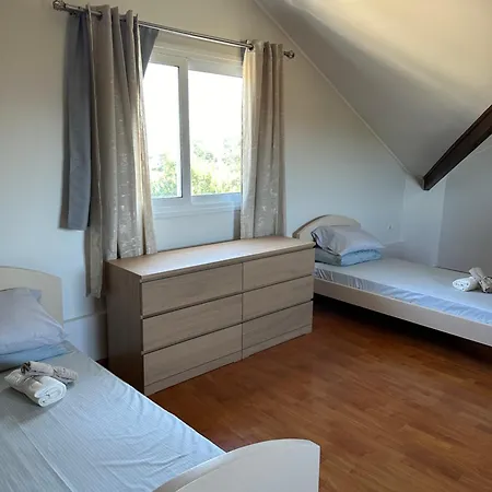 Sam Apartment *
